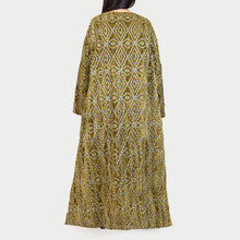 Load image into Gallery viewer, Velvet Bisht