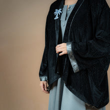 Load image into Gallery viewer, Reversible Palm Bisht Set - Adult
